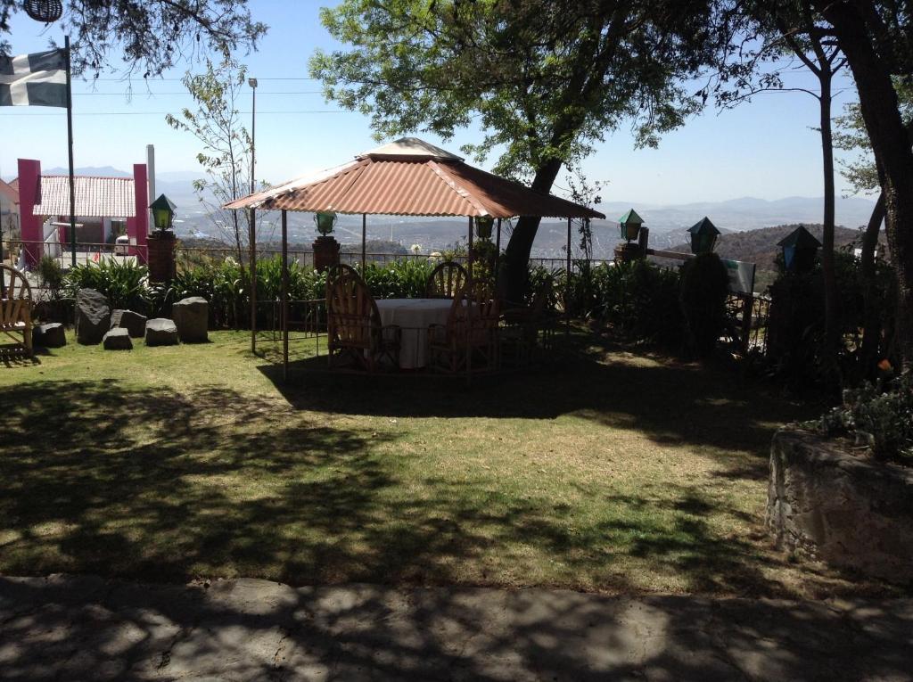 Pachuca Hotel Villa Alpina El Chalet מראה חיצוני תמונה